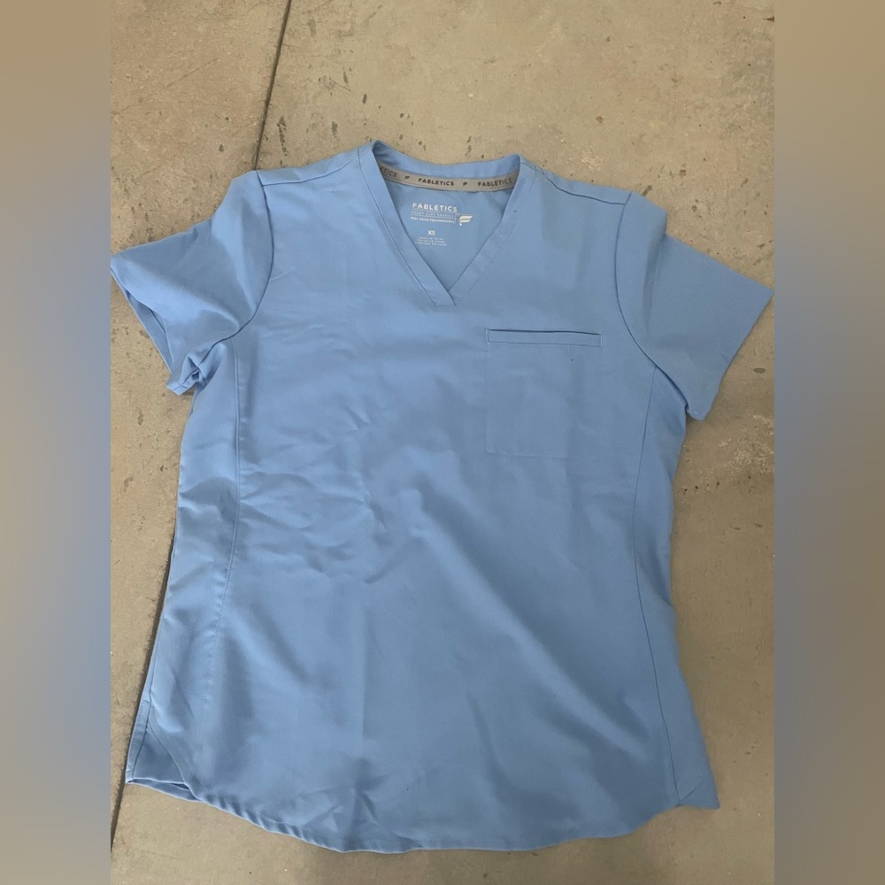 Fabletics scrub set - XS top, S bottom